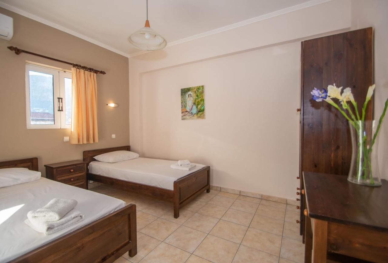 Salt Lake Junior Suites 알리케스 외부 사진