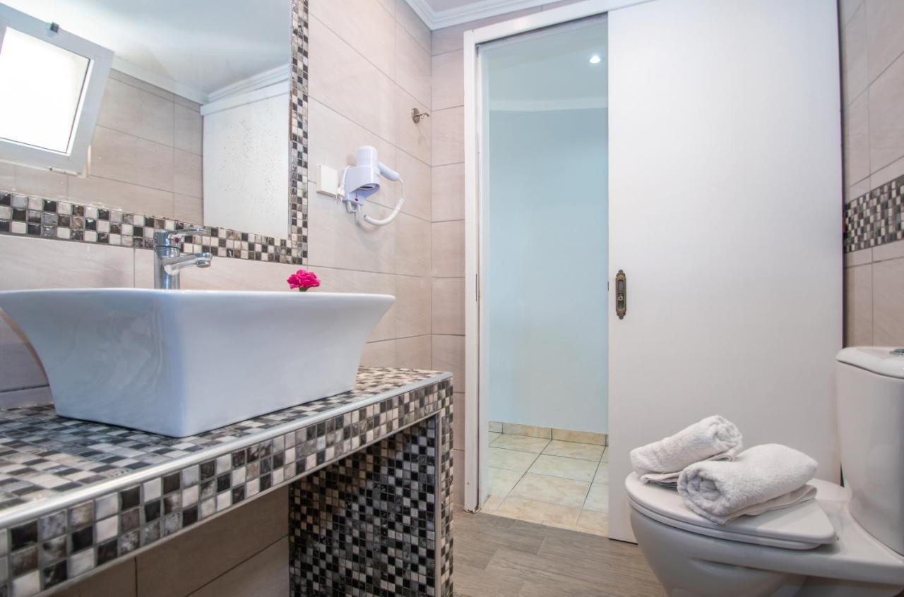 Salt Lake Junior Suites 알리케스 외부 사진